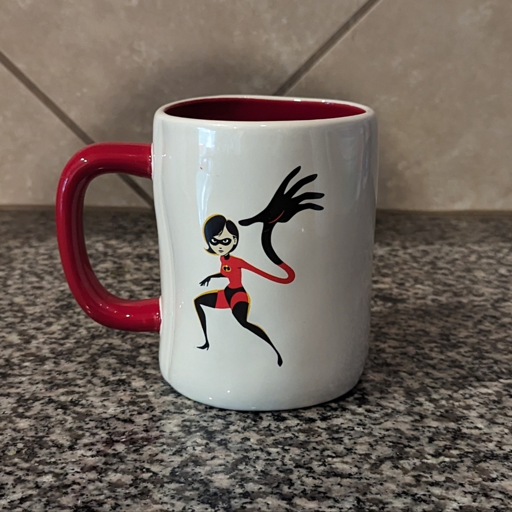 Incredible‎ Mom Rae Dunn Pixar Incredible Mom/ElastiGirl Mug - Picture 2 of 3